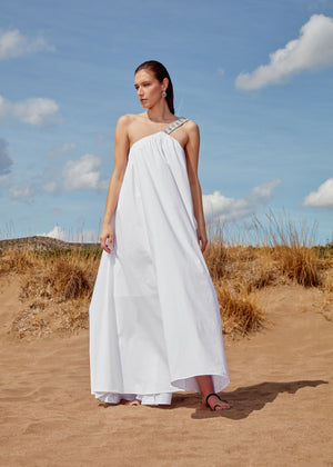 LAOMEDIA Dress in White